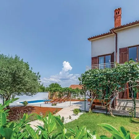 House Aleksandar 1423
