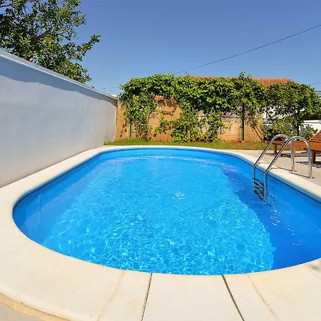 House Aleksandar 1423